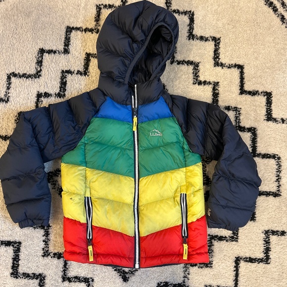 2 Kids puffy jackets